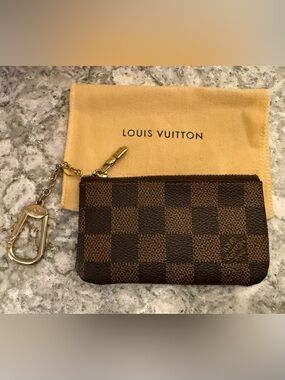 Louis Vuitton Damier Ebene Key Cles